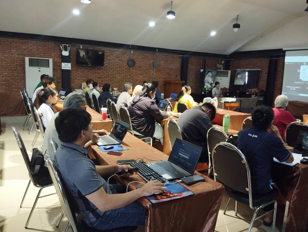 DIPROM Center 2 พัฒนาผู้ให้บริการและผู้รับบริการในระบบส่งเสริม SME ด้าน AI Marketing
