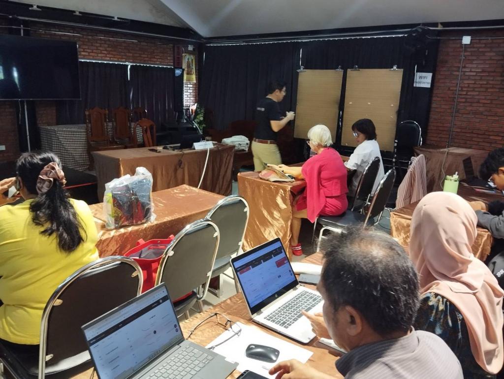 DIPROM Center 2 พัฒนาผู้ให้บริการและผู้รับบริการในระบบส่งเสริม SME ด้าน AI Marketing