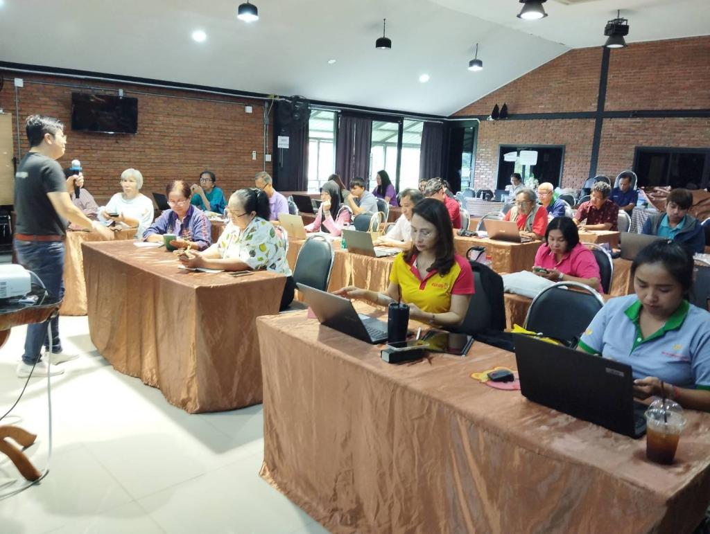 DIPROM Center 2 พัฒนาผู้ให้บริการและผู้รับบริการในระบบส่งเสริม SME ด้าน AI Marketing