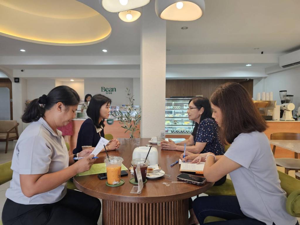 DIPROM CENTER 2   (ศูนย์ส่งเสริมอุตสาหกรรมภาคที่ 2 ) ติดตามผลการดำเนิน โครงการพัฒนาองค์ความรู้และศักยภาพด้านการบริหารจัดการ กิจกรรมการฝึกอบรมการพัฒนาผู้ประกอบการธุรกิจอุตสาหกรรมให้ดีพร้อม (ดีพร้อม คพอ.) ประจำปีงบประมาณ พ.ศ. 2568