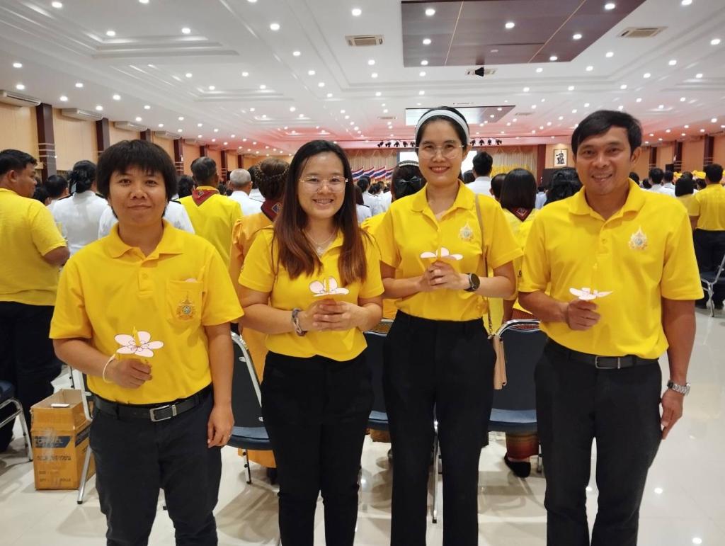 28 กรกฎาคม วันเฉลิมพระชนมพรรษา  พระบาทสมเด็จพระปรเมนทรรามาธิบดีศรีสินทรมหาวชิราลงกรณ พระวชิรเกล้าเจ้าอยู่หัว