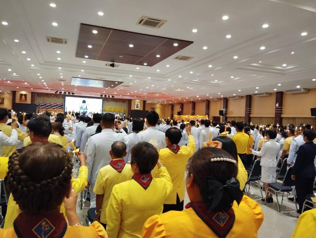 28 กรกฎาคม วันเฉลิมพระชนมพรรษา  พระบาทสมเด็จพระปรเมนทรรามาธิบดีศรีสินทรมหาวชิราลงกรณ พระวชิรเกล้าเจ้าอยู่หัว